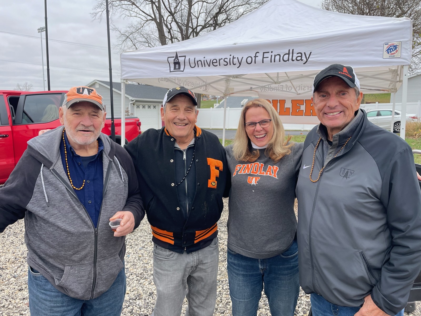 UF Alumni tailgating at UIndy